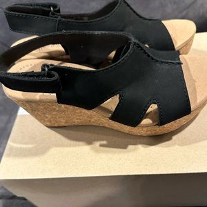 Clark’s Ladies Black Sandals